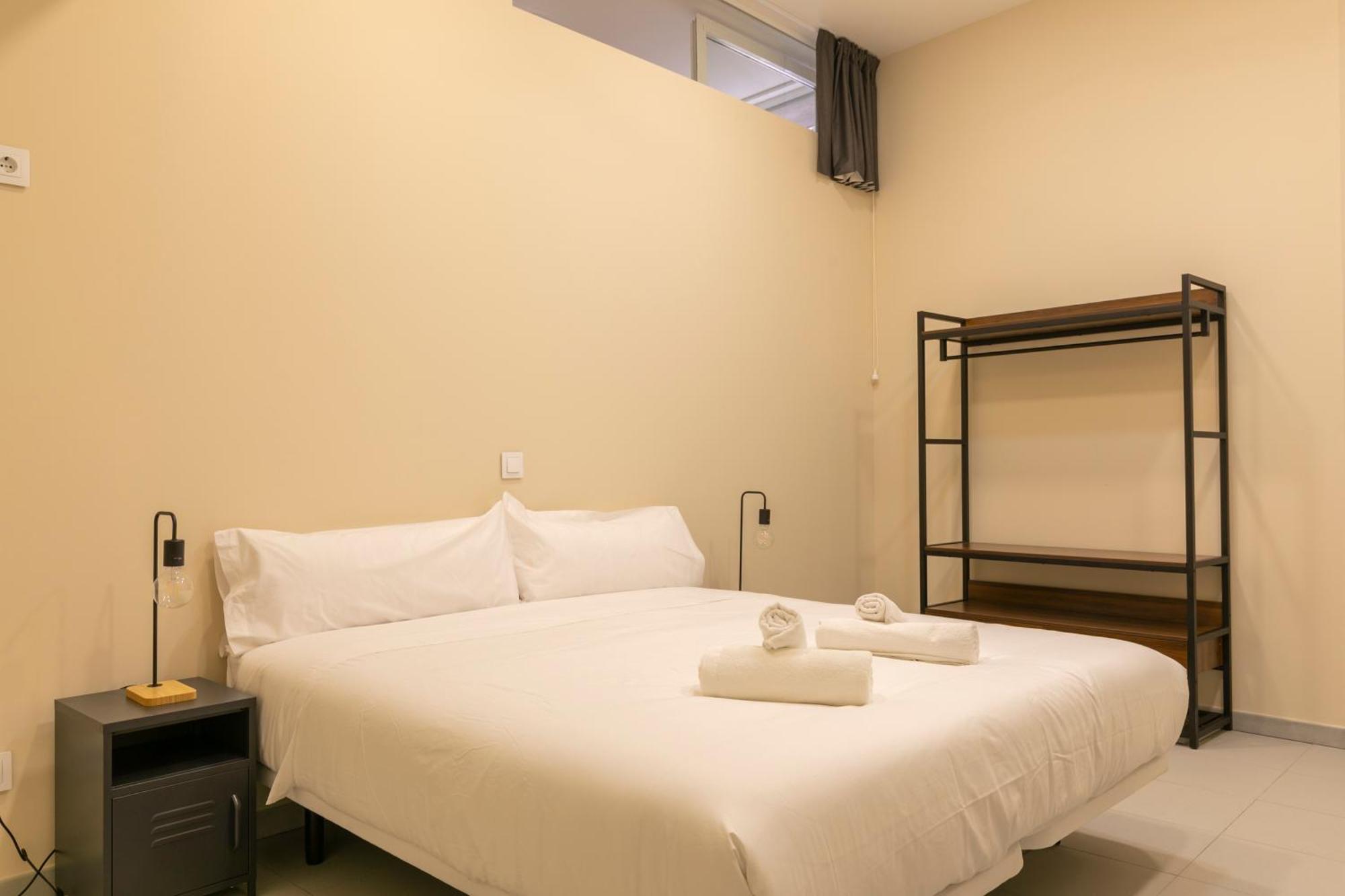 Homeabout Smart Rooms Bravo Murillo - Sin Recepcion Madrid Exterior photo