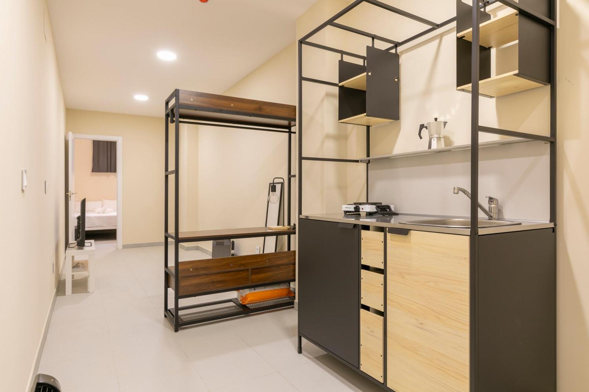 Homeabout Smart Rooms Bravo Murillo - Sin Recepcion Madrid Exterior photo