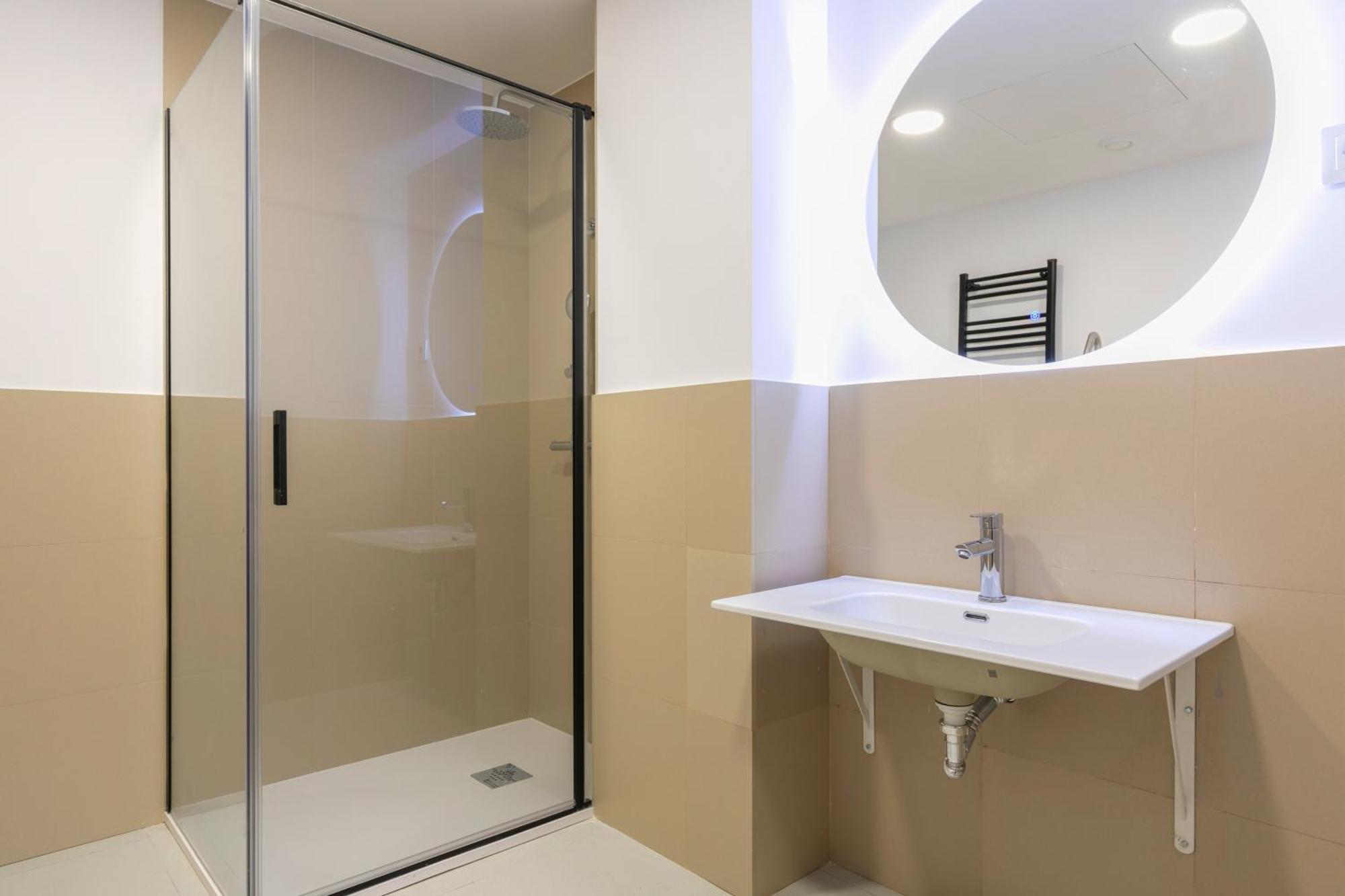 Homeabout Smart Rooms Bravo Murillo - Sin Recepcion Madrid Exterior photo