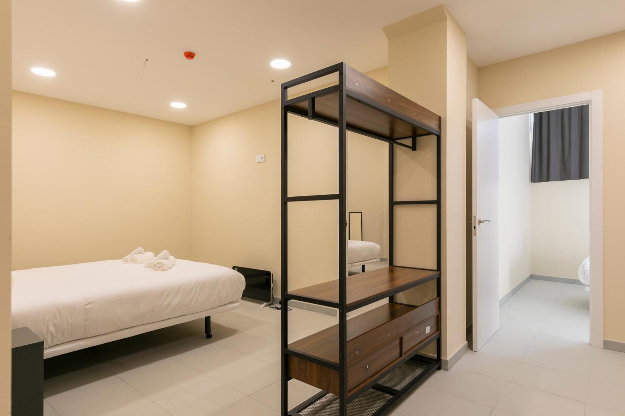 Homeabout Smart Rooms Bravo Murillo - Sin Recepcion Madrid Exterior photo