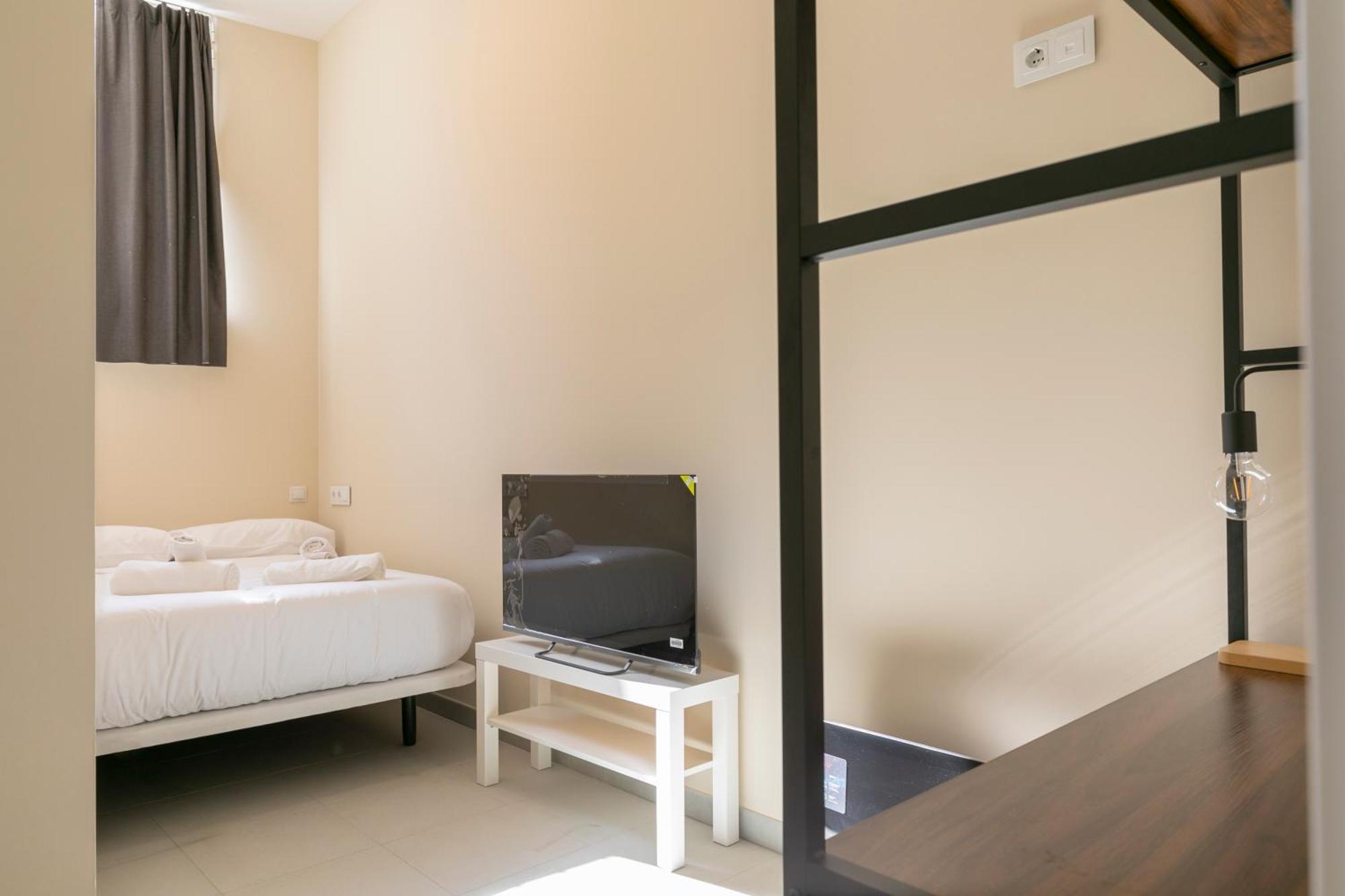 Homeabout Smart Rooms Bravo Murillo - Sin Recepcion Madrid Exterior photo